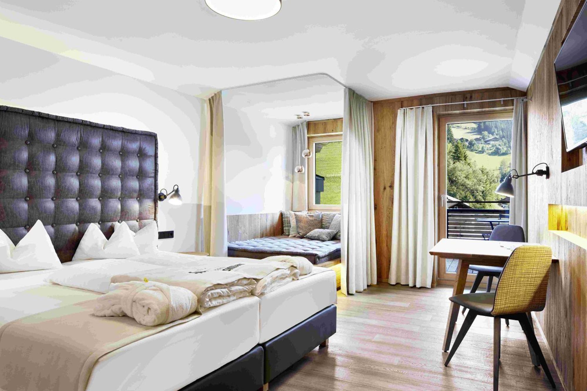 Dolomiten Residenz - Sporthotel ジリアン エクステリア 写真