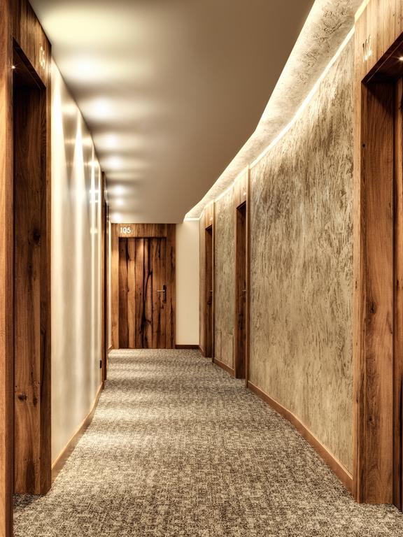 Dolomiten Residenz - Sporthotel ジリアン エクステリア 写真